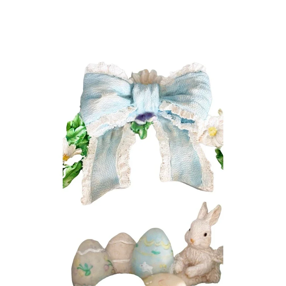York 1996 Easter Bunny Wreath Figurine House of Lloyd Spring Basket Eggs Pastel